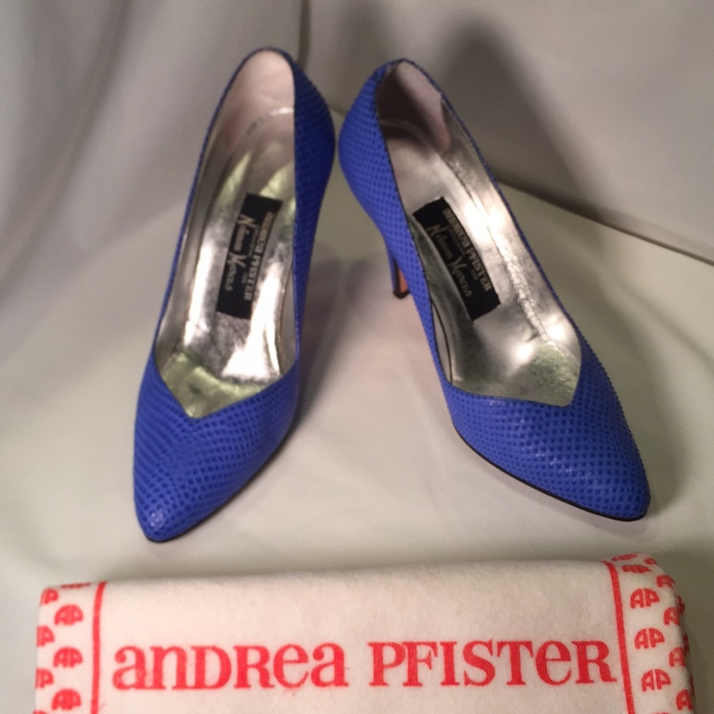 Andrea Pfister heels